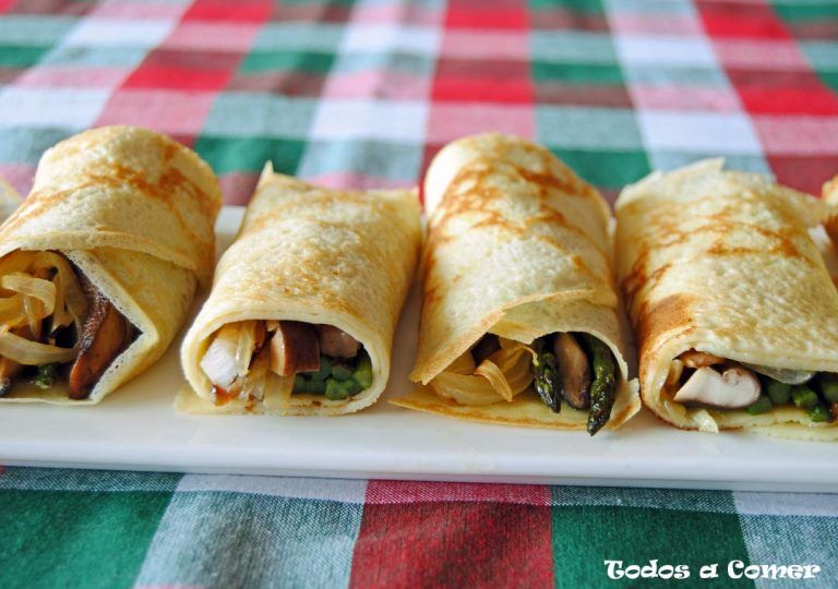 Crepes con espárragos trigueros y setas