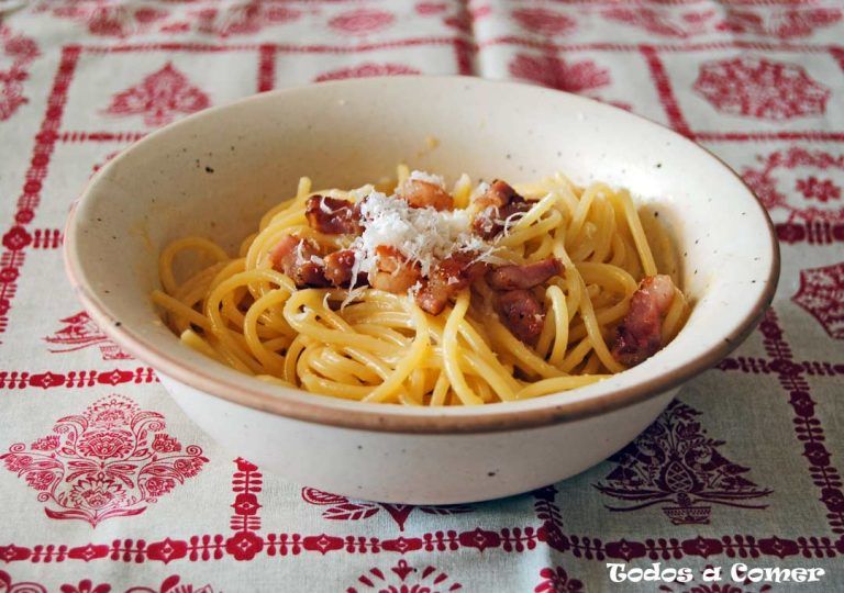 Espaguetis a la carbonara - Receta original