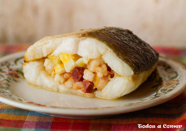 Receta fácil de merluza rellena de jamón y gambas