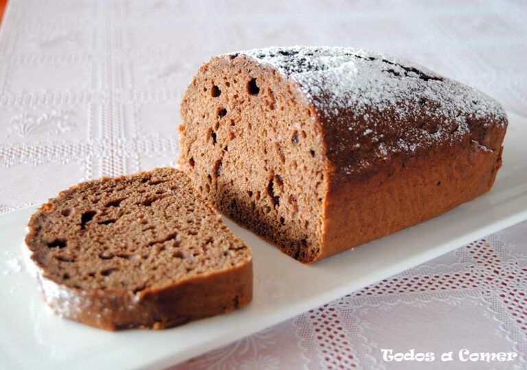 Bizcocho de moka esponjoso - Receta fácil