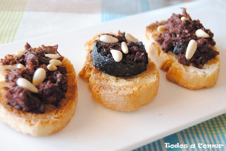 Canapés de morcilla