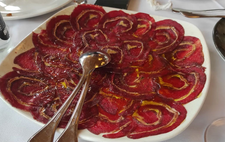 Carpaccio de CaBU en El Riscal