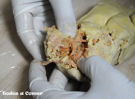 Cómo desvenar un hígado de pato Cómo desvenar un hígado de pato- Quitando las venas