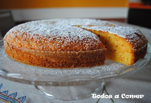 Receta. Bizcocho de zanahoria  y almendras. Completo