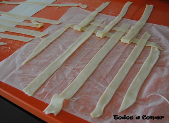 Receta. Tarta de cerezas o cherry pie. Enrejado 1