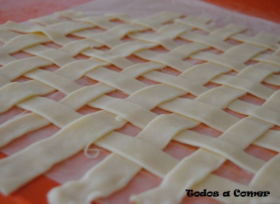 Receta. Tarta de cerezas o cherry pie. Enrejado 3