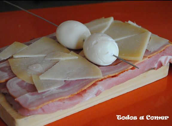 Receta. Lomo relleno- Relleno con ingredientes Receta. Lomo relleno- Relleno con ingredientes