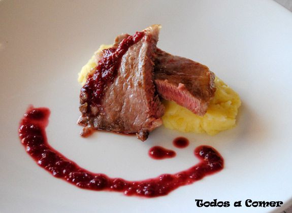 Receta. Presa ibérica con salsa de cerezas