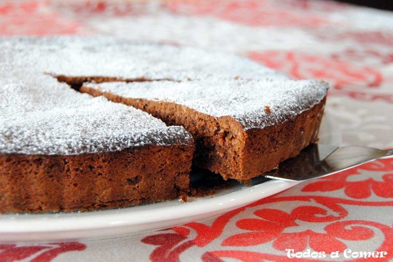 Tarta de chocolate y almendras