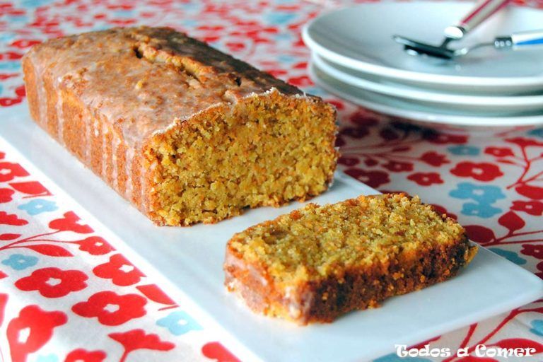 Bizcocho de avena, zanahoria y naranja