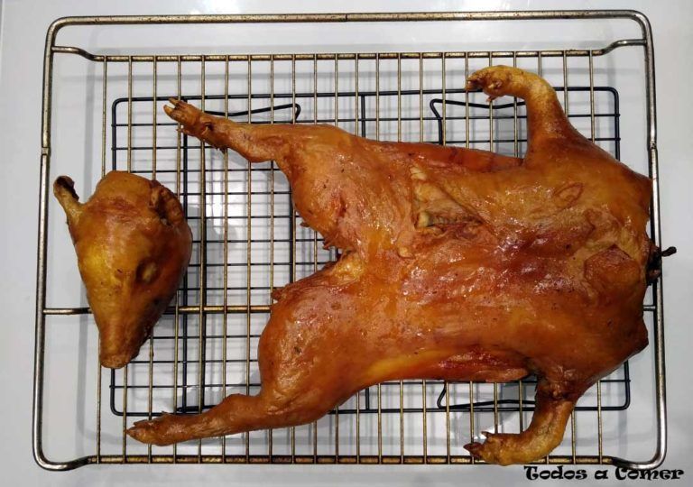 Cochinillo asado crujiente