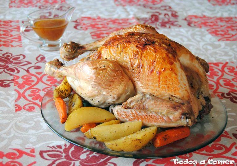 Pavo relleno al horno jugoso
