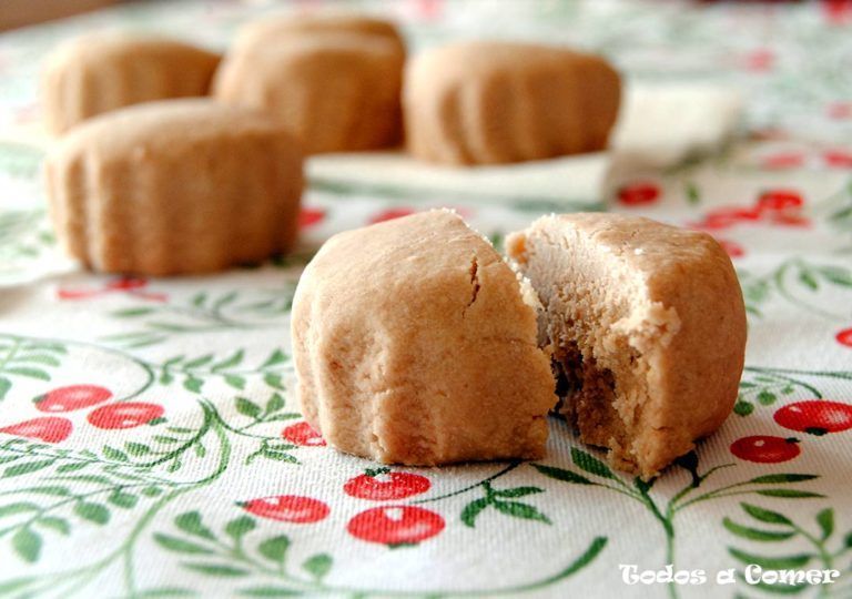 Mantecados de chocolate - Receta tradicional casera