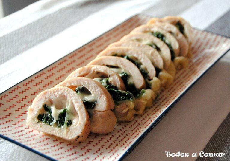 Rollitos de pollo rellenos de espinacas y queso - Receta saludable