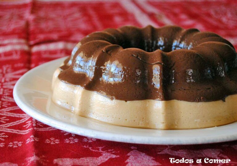 Corona de turrón y chocolate