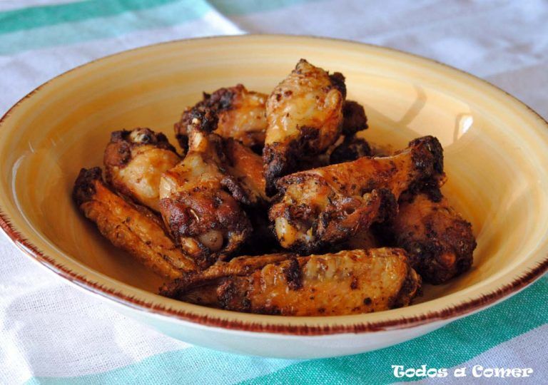 alitas de pollo crujientes en freidora de aire