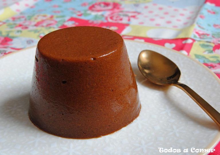 Flan de chocolate y caqui