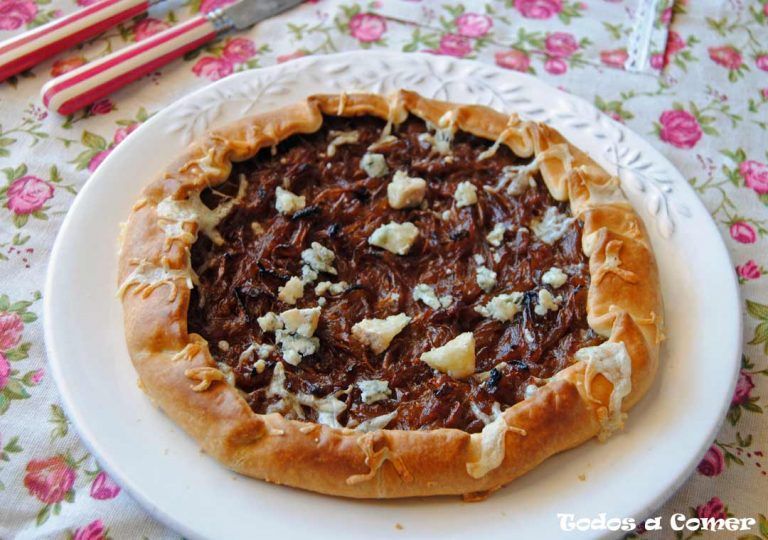 Tarta de cebolla caramelizada