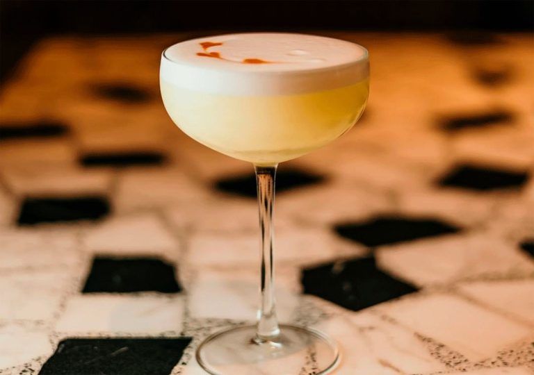 Pisco sour, el cóctel peruano más famoso