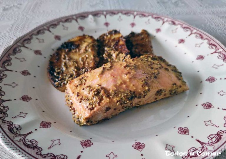 Salmón al horno con mostaza