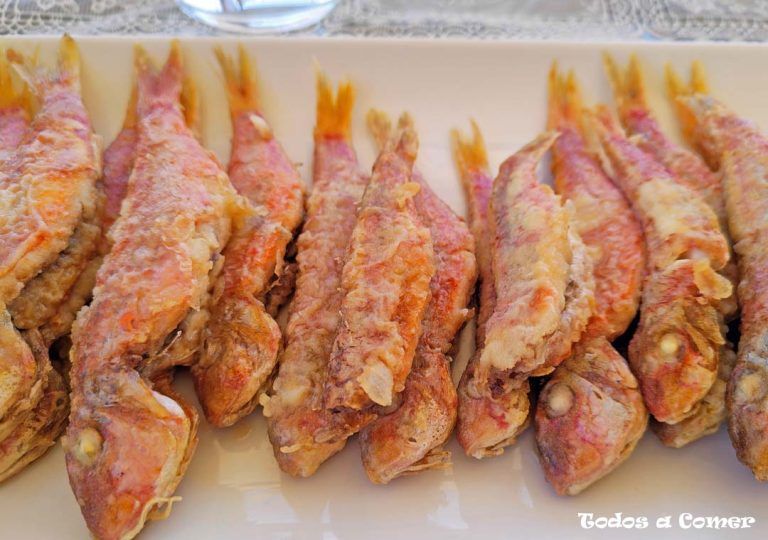 Salmonetes fritos