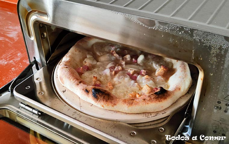 Pizza carbonara casera (con huevo)- En el horno