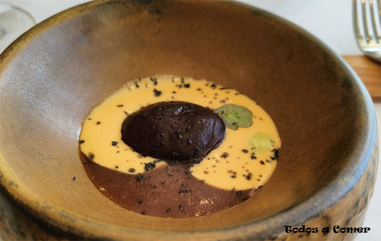 Escabeche de mandarina, cecina y níscalo. Restaurante Epílogo (Tomelloso)