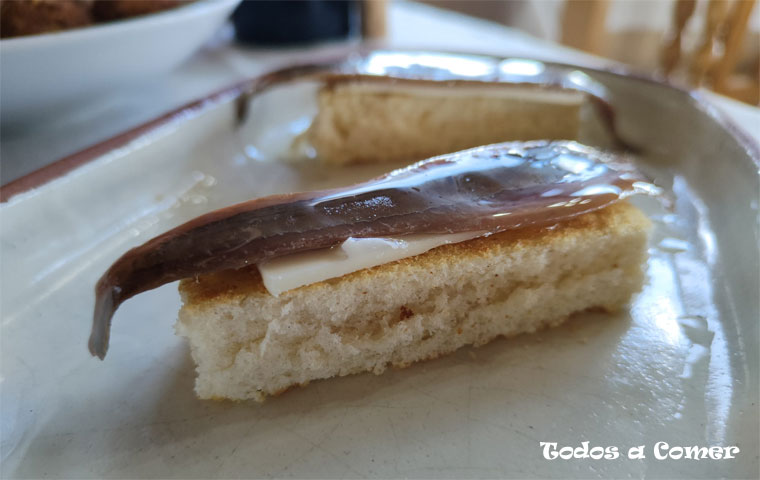 Anchoas Rafa López con mantequilla