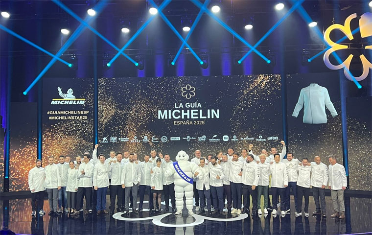 Guía Michelin 2025. Casa Marcial se alza con las tres estrellas