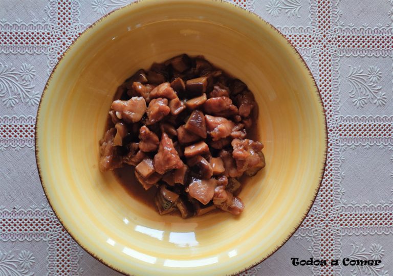 Receta fácil de mollejas con setas y soja