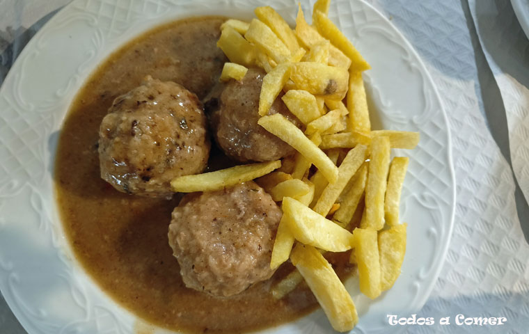 Albóndigas de vaca Tudanca de La Coteruca (Gandarilla, Cantabria)