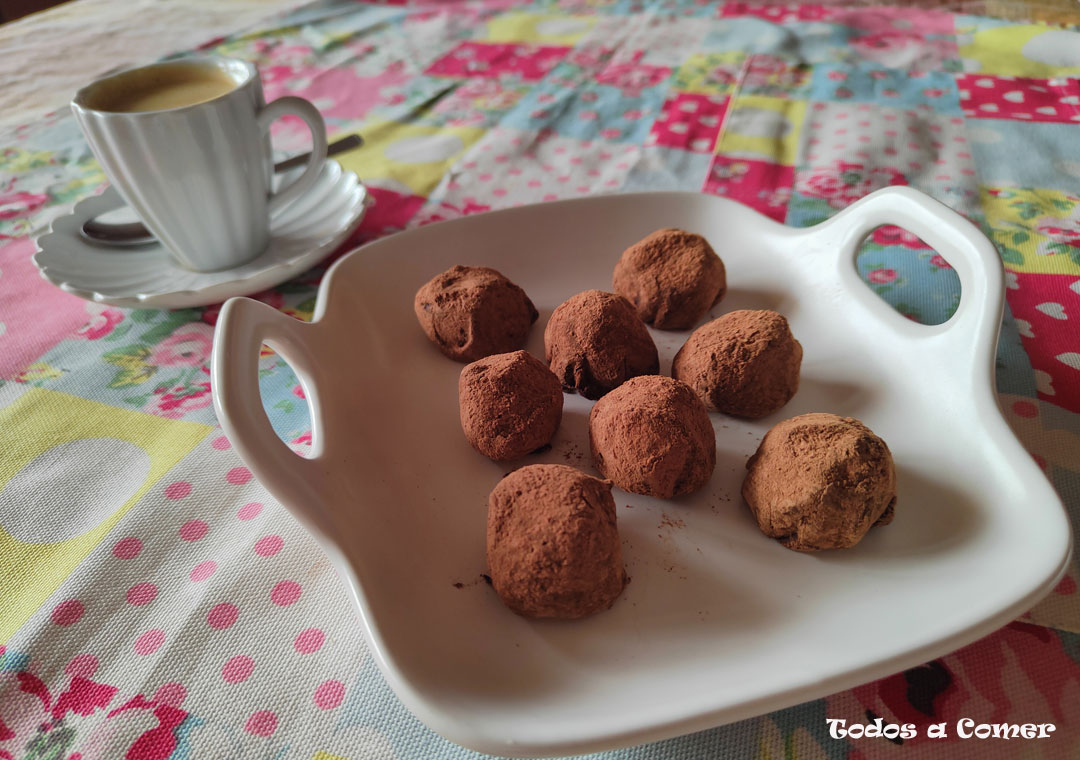Trufas de chocolate con 3 ingredientes